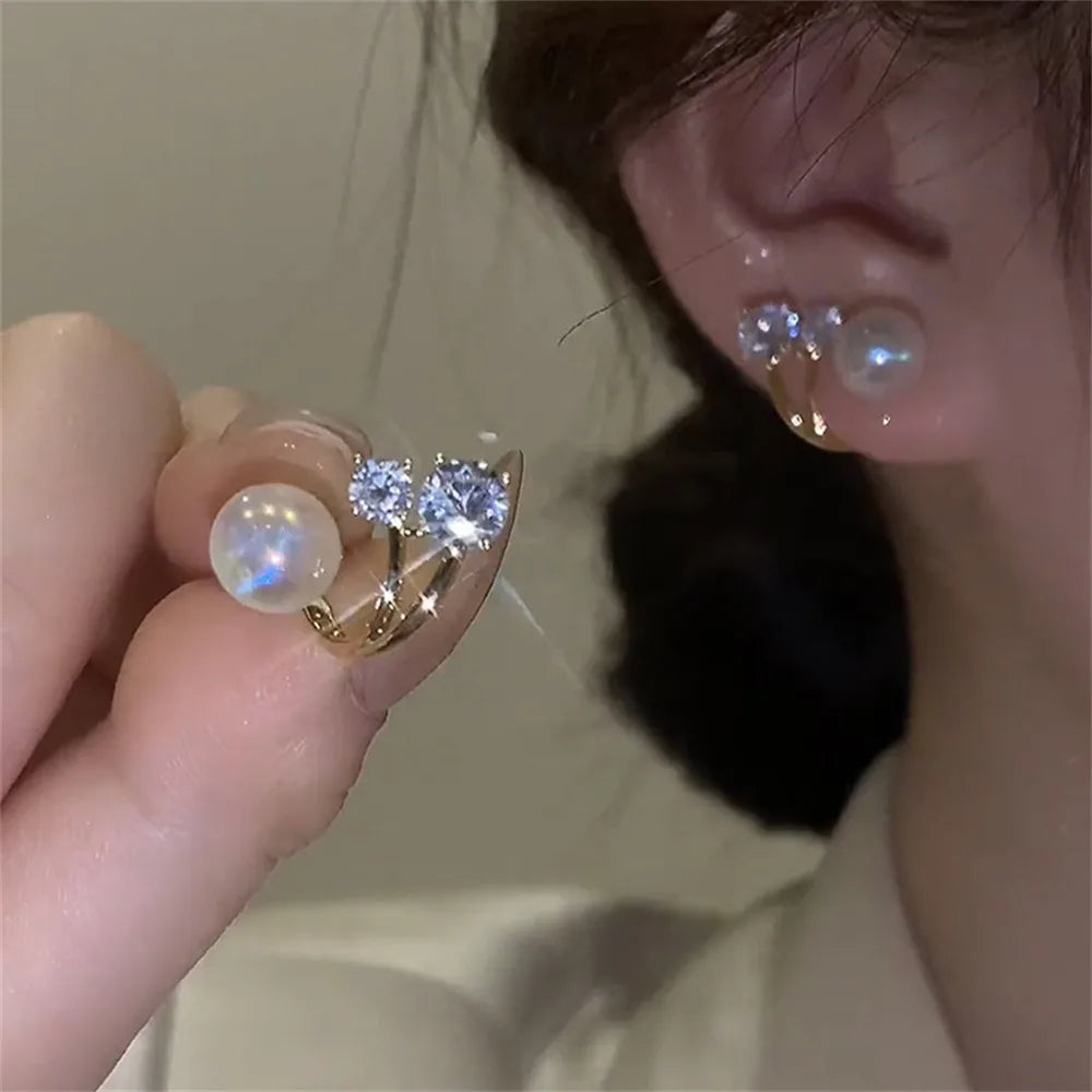 Imitation Pearl Earring for Women Gold Color Round Stud Earrings Korean Delicate Irregular Design Unusual Fashion Jewelry